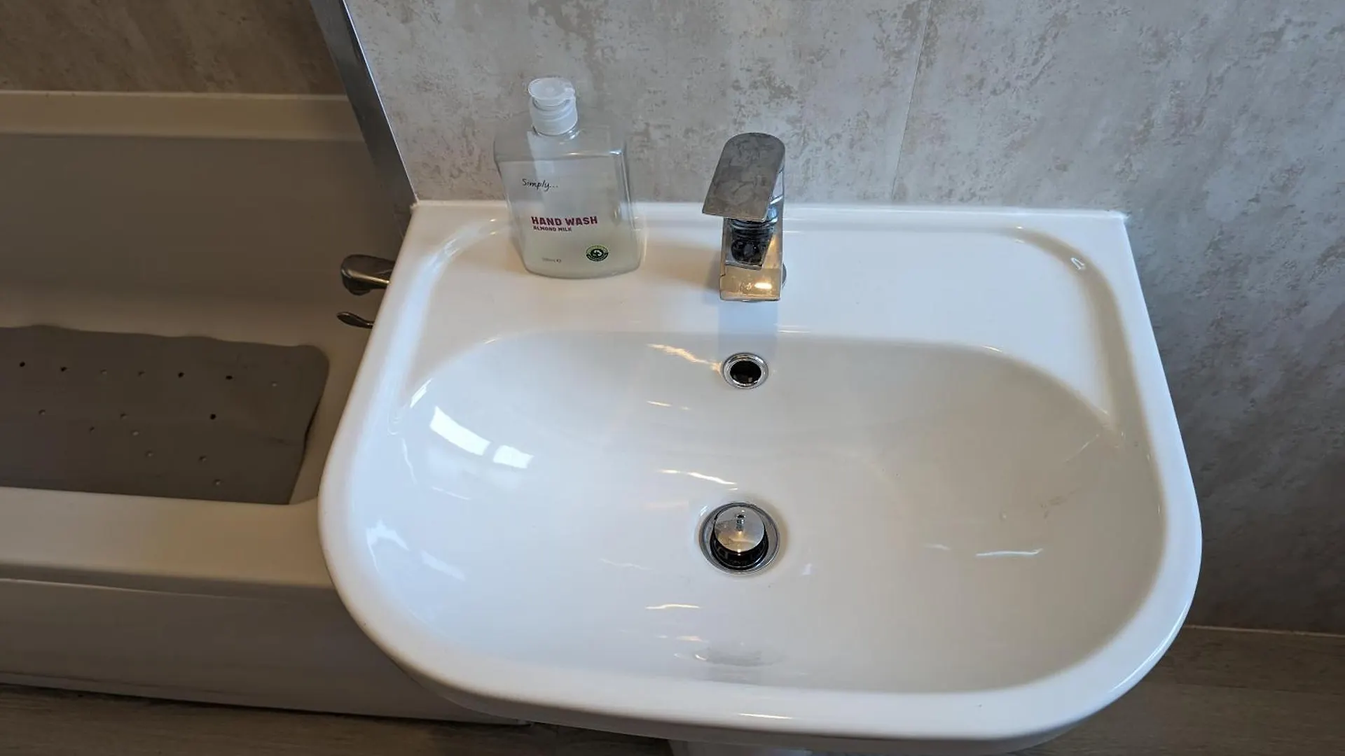 公寓 2 Bedroom Flat In Edinburgh City